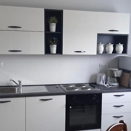 Apartment Tea Раб Экстерьер фото